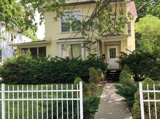 507 W Green St APT B, Urbana, IL