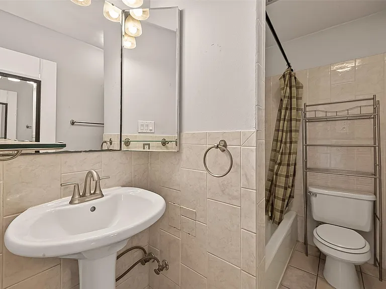 9029 Gaylord St #125 — Photo 4