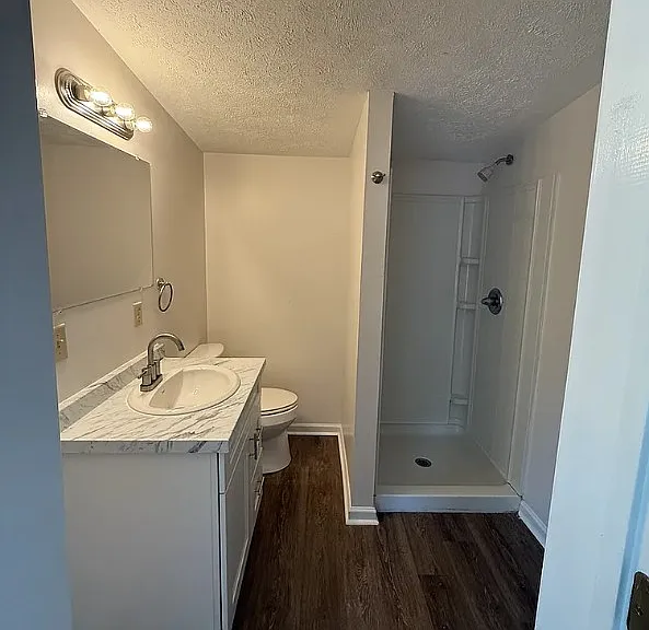 53 Park Ln — Photo 7