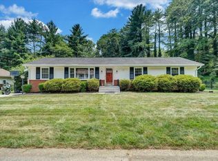 3448 S Park Cir, Roanoke, VA 24018