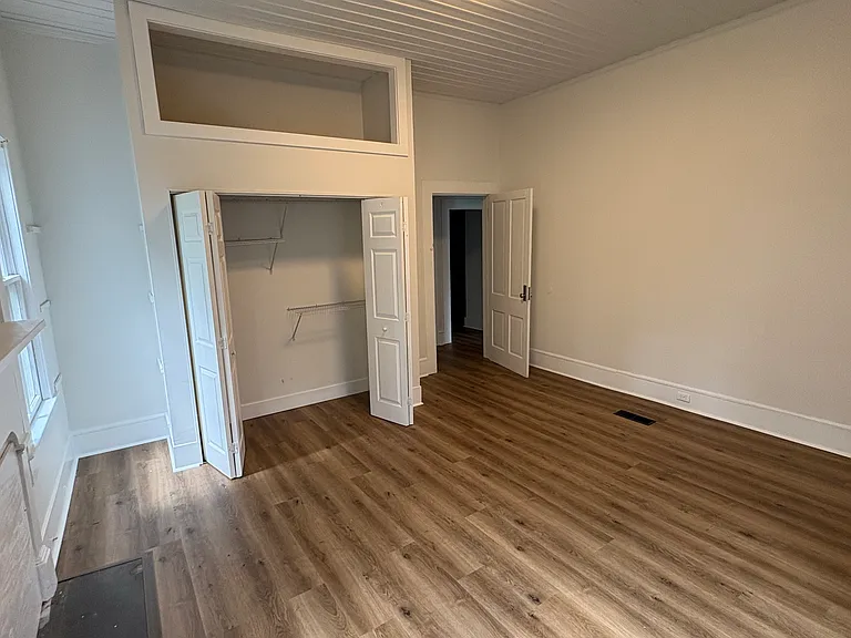 803 W Lafayette St — Photo 19