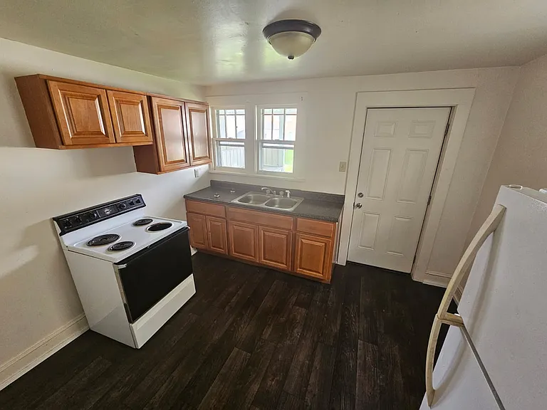 29 E Bald Eagle St #29 — Photo 11