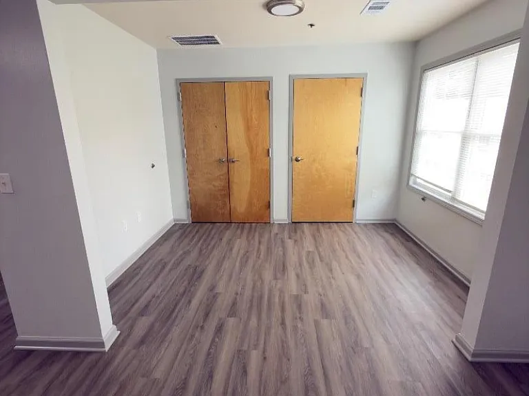 519 Chestnut St — Photo 3