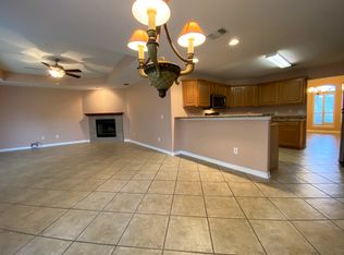 1675 Champagne Ave, Gulf Breeze, FL 32563
