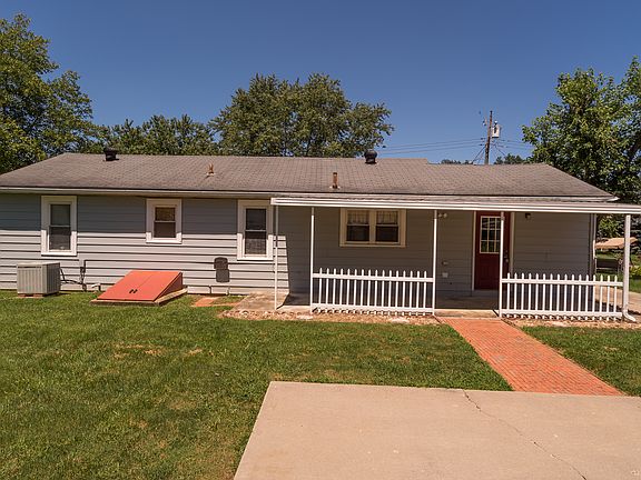 5th image of 137 Arthur Ave