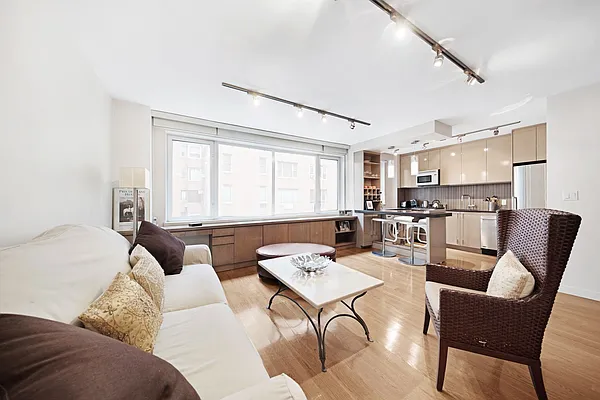 Rented by Compass | media 5