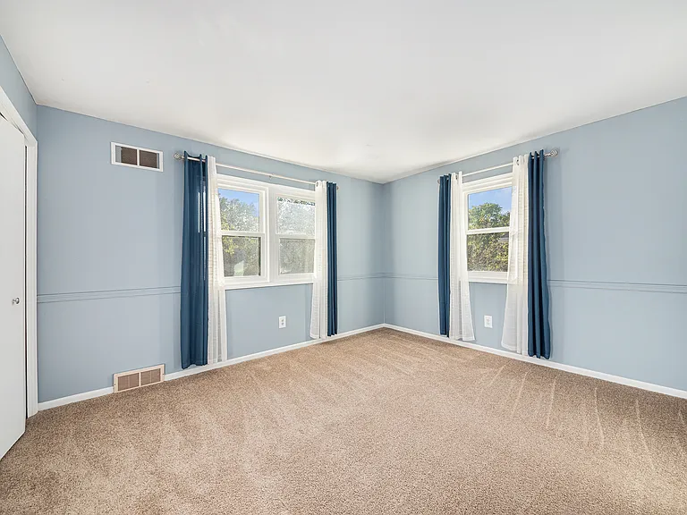 2205 Highlander Dr SE — Photo 13
