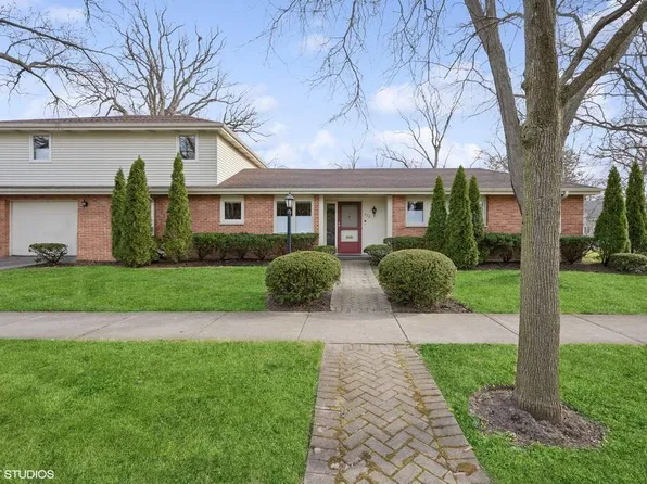 770 Cherry St, Winnetka, IL 60093