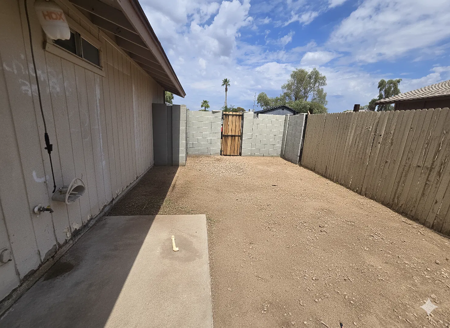 2 Bed 1 Bath Spacious Apartment in Mesa — Photo 2