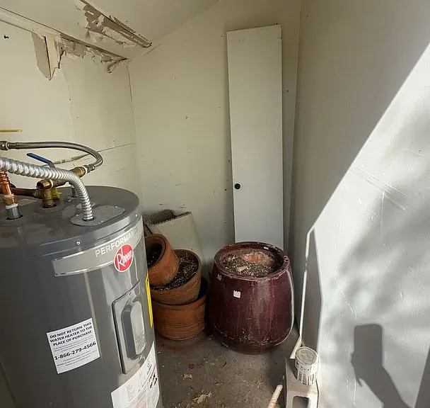 1510 E Whitton Ave — Photo 30