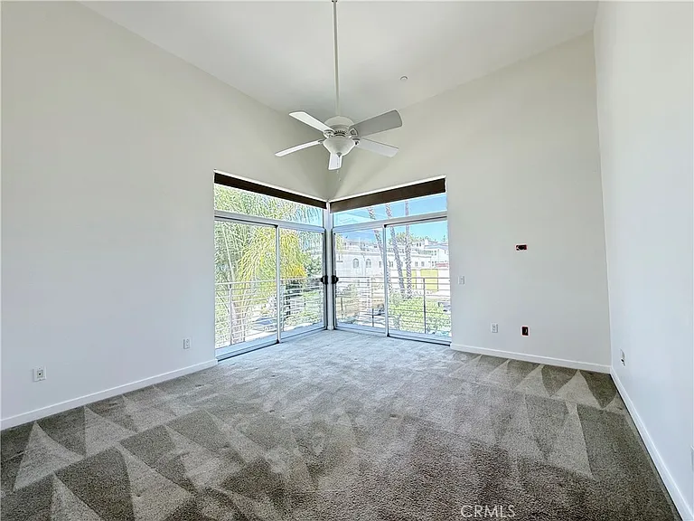 12908 Bloomfield St #103 — Photo 15