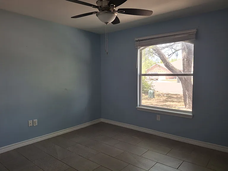 35 Garza Ct — Photo 17