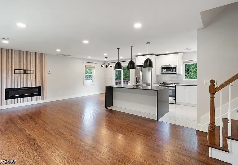 299 Springfield Ave — Photo 4