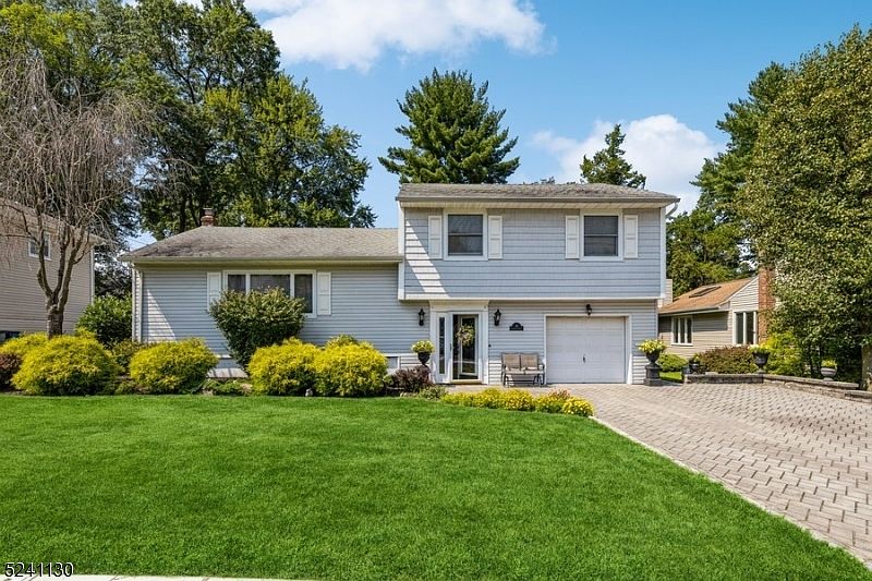 1st image of 30 Cypress Ave