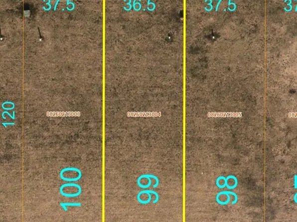 2012 Camrose Green St, Belleville, IL 62220