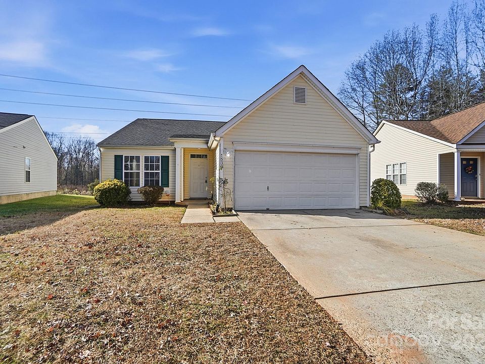 1st image of 1533 Hollow Maple Dr