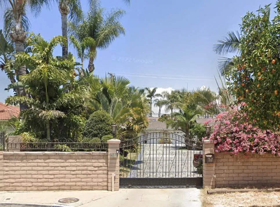 8126 Cravell Ave — Photo 1