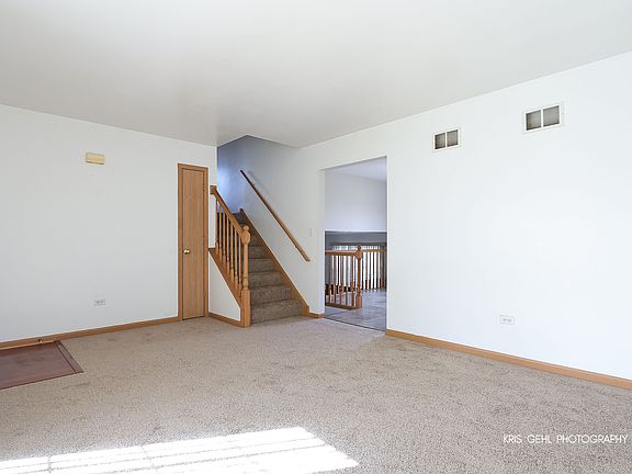 4th image of 1038 Redondo Dr