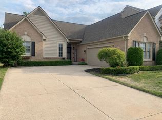 59603 Glacier Rdg S #13, Washington, MI 48094