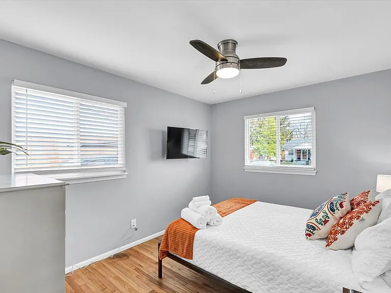 3216 Wellingmoor Ave — Photo 17