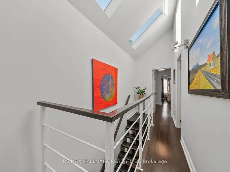 146 Roslin Ave — Photo 18