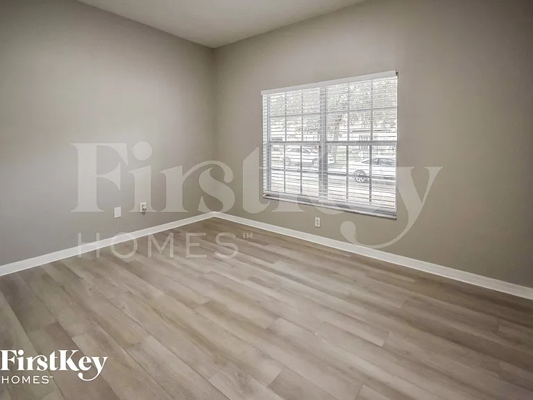 722 Parsons Pointe St — Photo 10