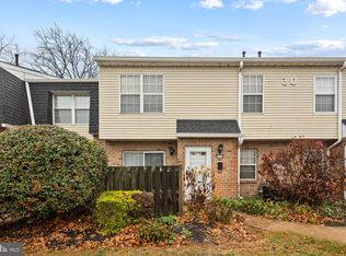 2147 Harbour Dr, Palmyra, NJ 08065