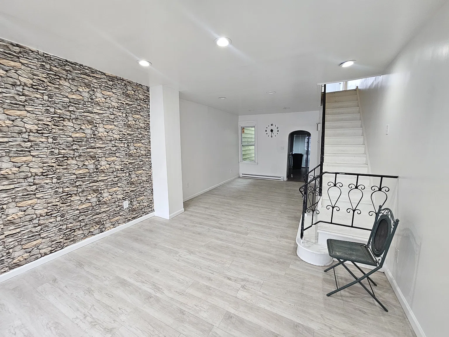 419 West Lloyd Street - 1 — Photo 3