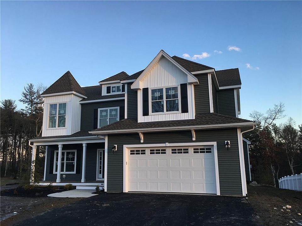 1st image of 14 Paul Sprague Dr