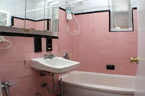 Sold by Fillmore | media 18