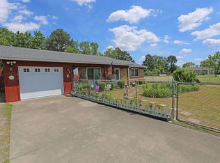 1210 Privett Park Dr, Lonoke, AR 72086