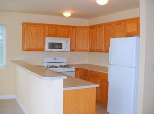 250 15th St #D, Blaine, WA 98230