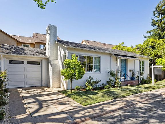 3rd image of 229 Chesterton Pl