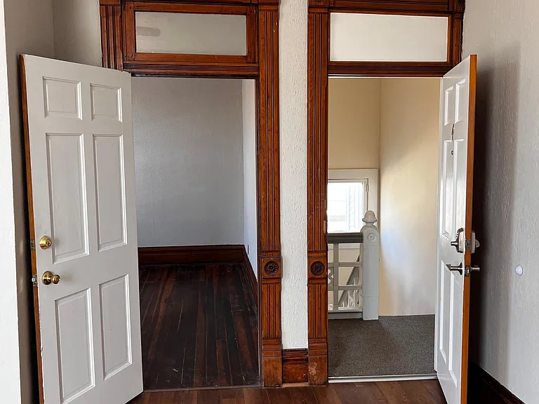 107 S College Ave #4 — Photo 9