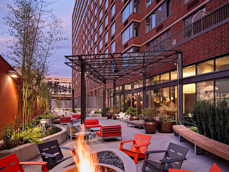 Outdoor Courtyard with Fireplace
