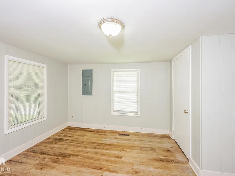 4313 Kendall Ave — Photo 15