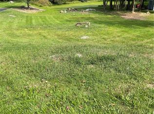 398 Elm St, Monroe, CT 06468