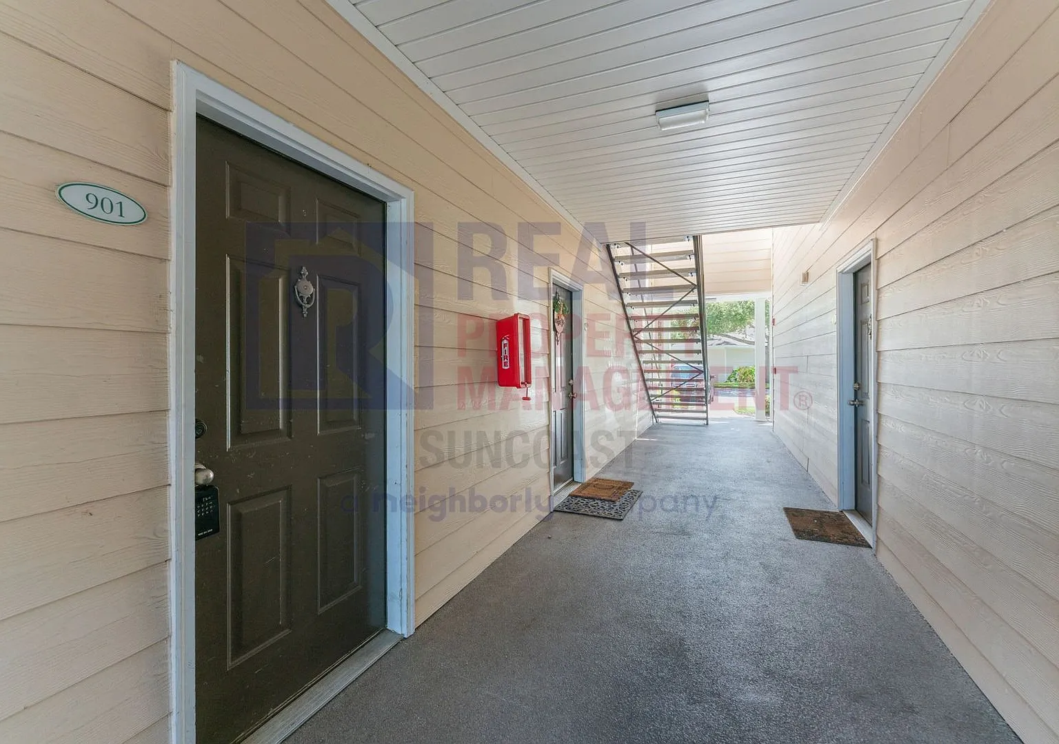 Adorable 2 bedroom in Bradenton available now! — Photo 4