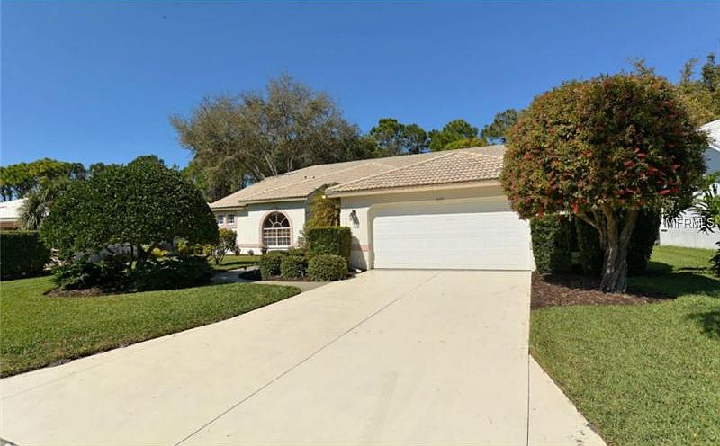 1st image of 4240 Balmoral Way