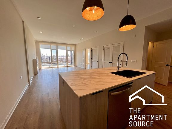 2nd image of 6240 W Belmont Ave #2