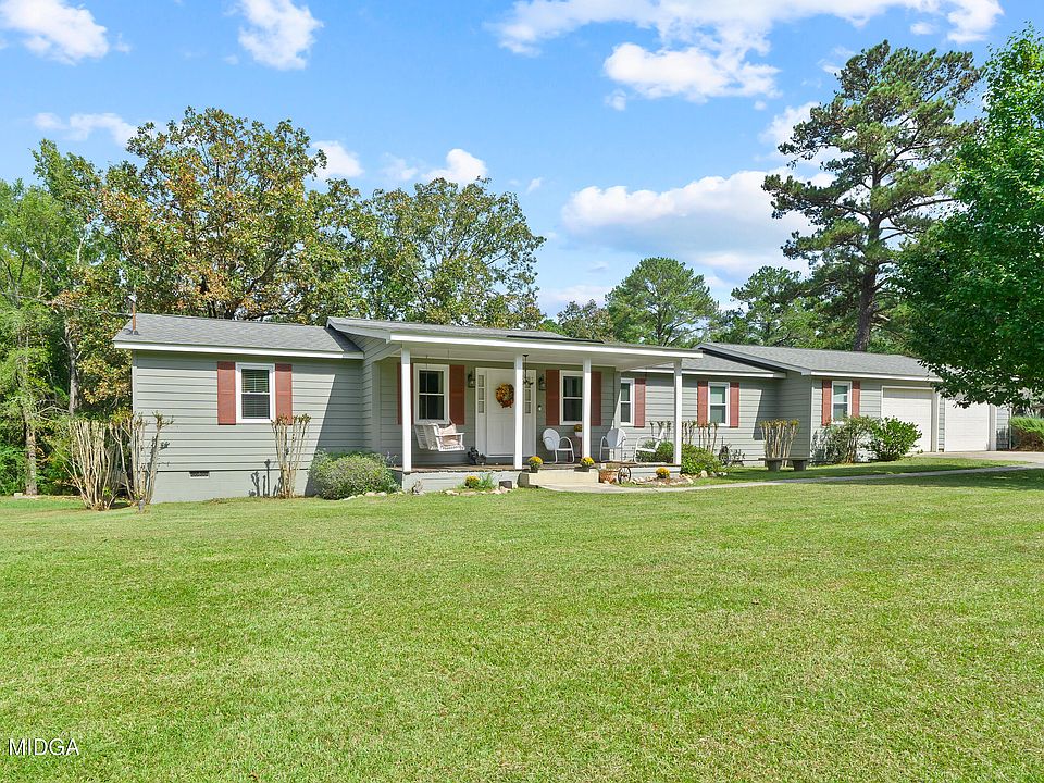 1st image of 5849 McKinley Dr