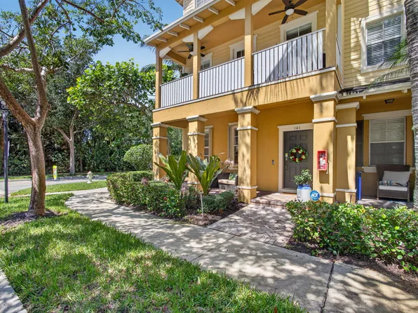 128 W Royal Palm Circle #101, Jupiter, FL 33458