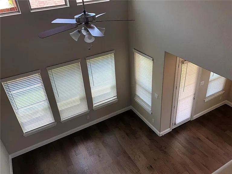 4592 Titus Cir — Photo 18