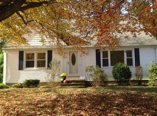 35 David St, Cumberland, RI 02864