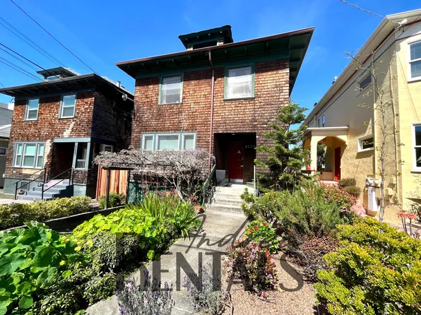 2229 Carleton St #B, Berkeley, CA 94704