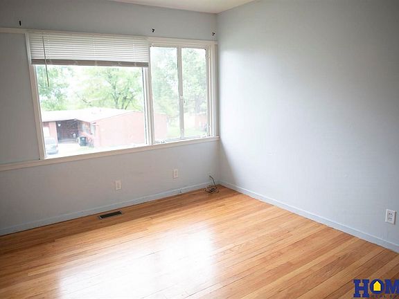 3rd image of 4201 NW 54th St