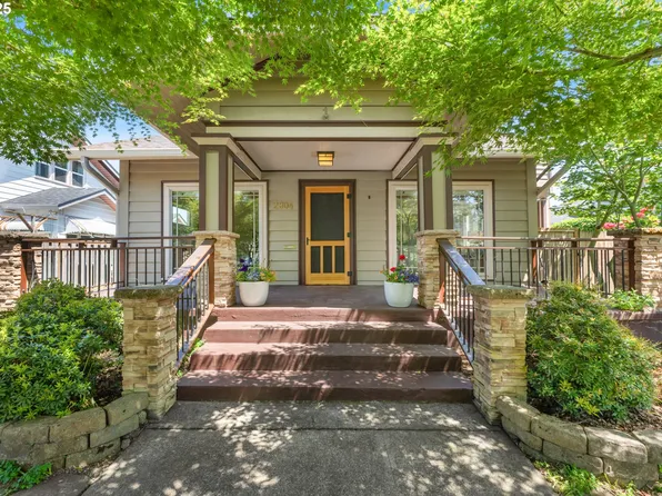 2804 NE 61st Ave, Portland, OR 97213