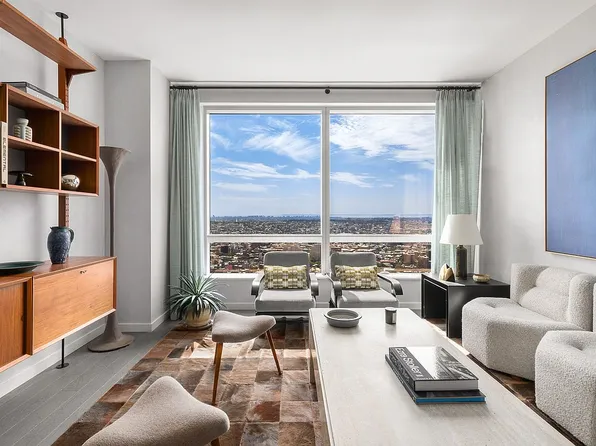1 City Point #61C, Brooklyn, NY 11201