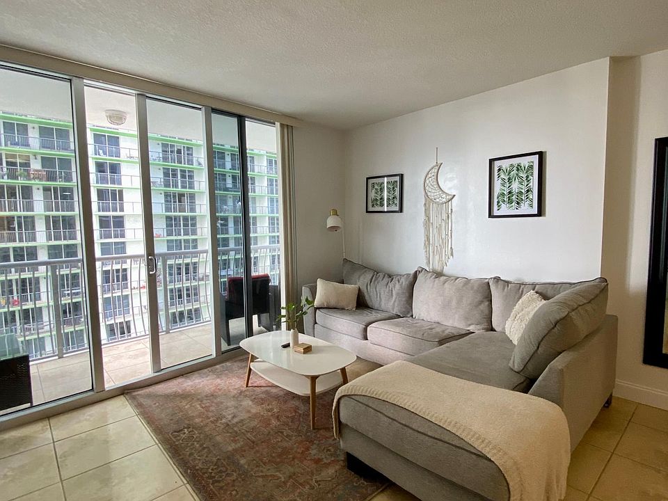 1st image of 1750 N Bayshore Dr APT 1807