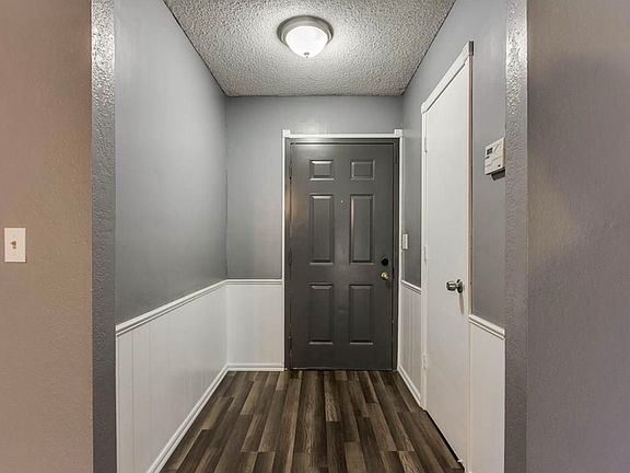 2nd image of 8412 Bellmon Ave